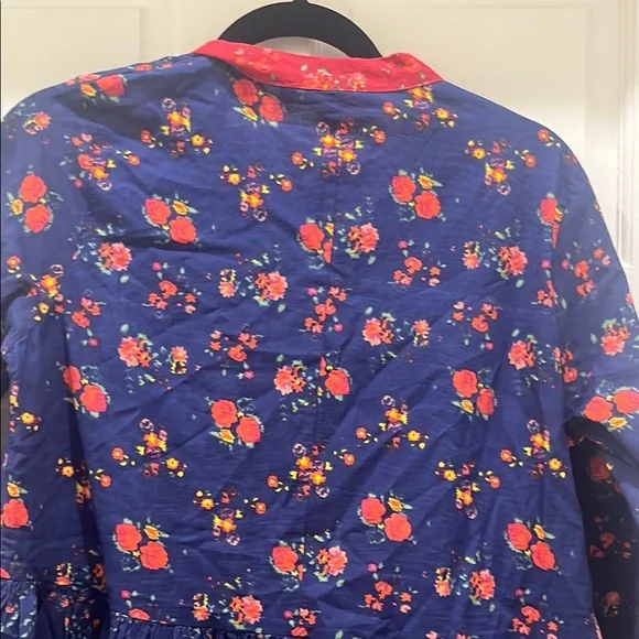 Blue and Red Floral Peplum Blouse with Long Sleeves - Picture 7 of 7